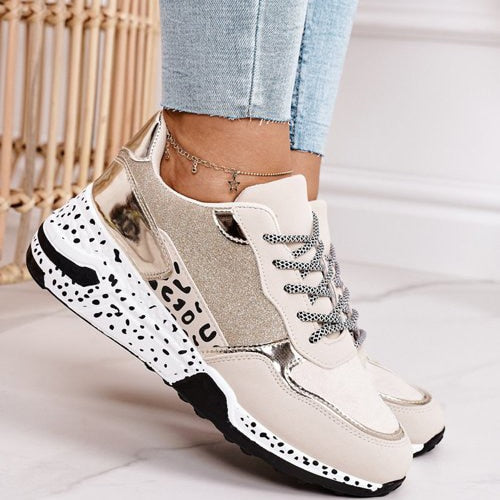 Ademend en Casual Dames Dikke Platform Lace-Up Sneakers Met Hoog Platform Ideaal Voor Sporten | Lizzy