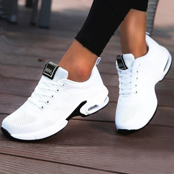 Ademende Mesh Chunky Platform Sneakers In Trendy Ontwerp Ideaal Voor Sportieve Dames | Elina