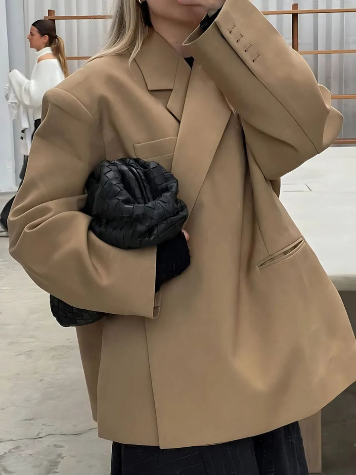 Elegante en stijlvolle oversized blazer voor dames met moderne en verfijnde twist | Lise